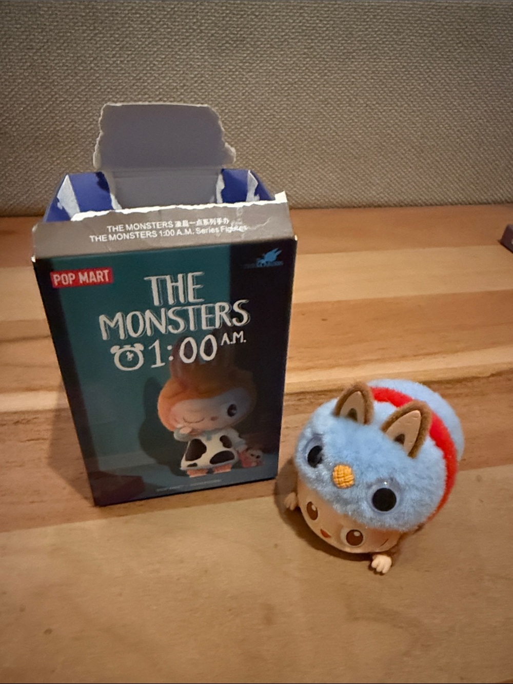 POP MART THE MONSTERS 1AM CRAWLING TIME